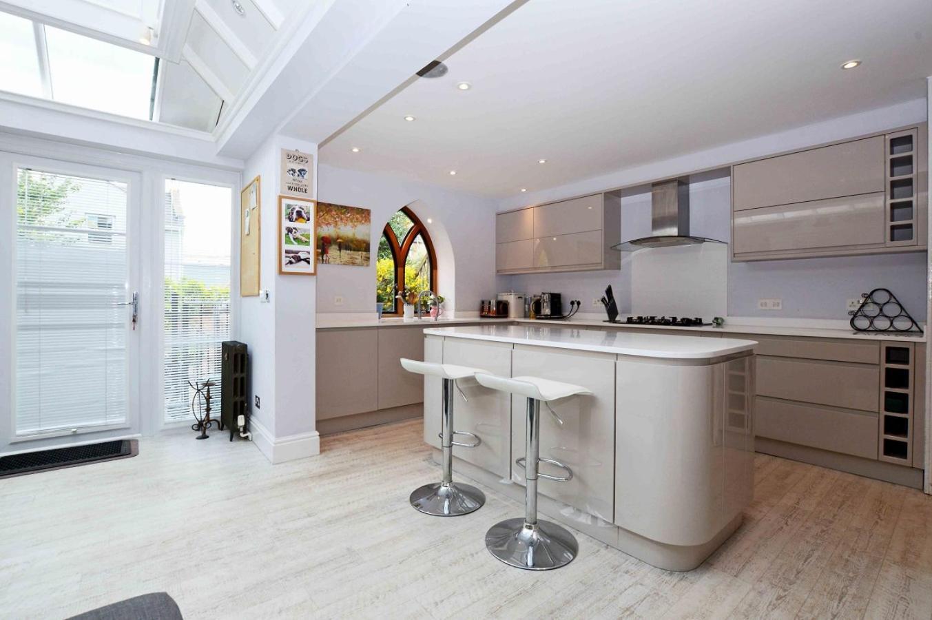 Orwell Villa Elegant Period 5 Bed Close To Town Sleeps 15 Cheltenham Bagian luar foto